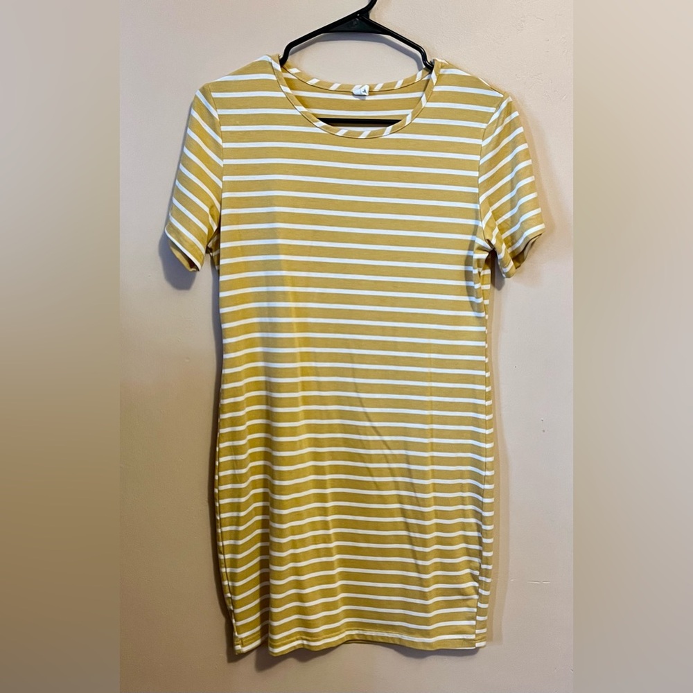 T-shirt Dress - Women - Medium
